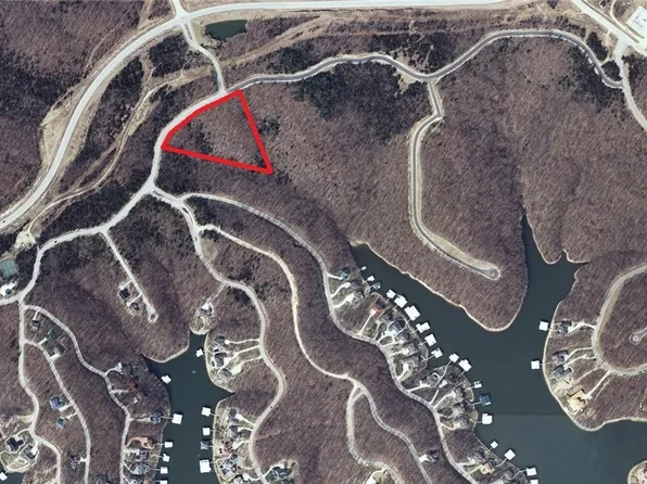 2 Villages Way, Sunrise Beach, MO 65079