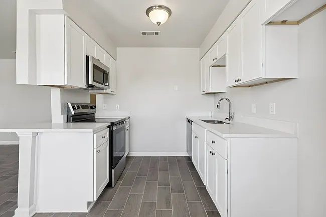7020 Green Ridge Trl — Photo 23