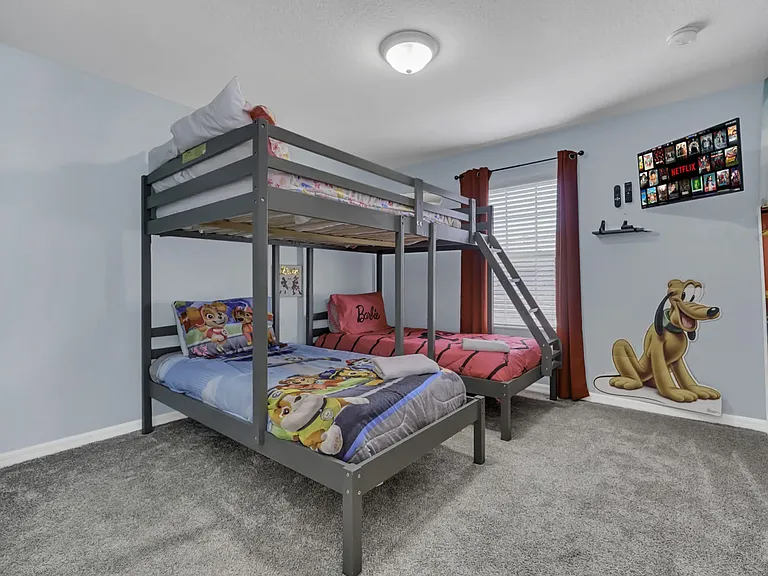 4876 Clock Tower Dr — Photo 30