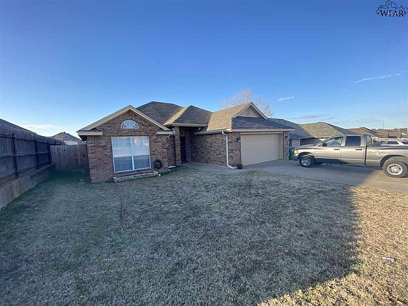 4th image of 705 W Texas Ave