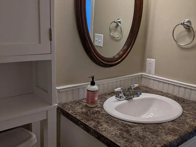 351 N Lindy St — Photo 7
