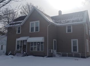 53 Eagle St, North East, PA