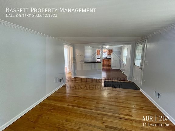 3rd image of 11 Lynette Dr