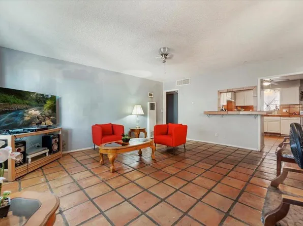 66876 Flora Ave, Desert Hot Springs, CA 92240