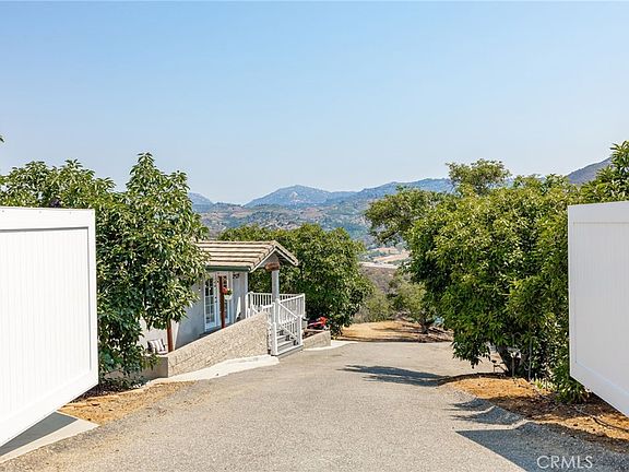 2nd image of 2125 Puerto Del Mundo