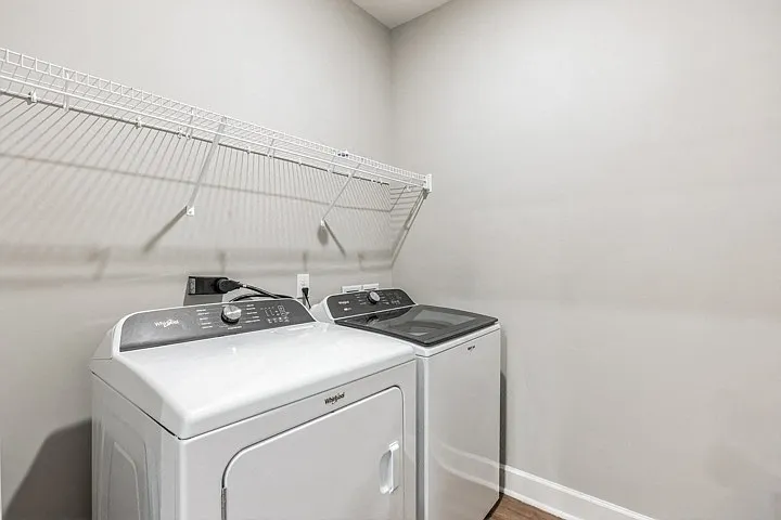 In-unit Washer & Dryer