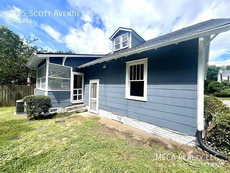 2125 Scott Ave — Photo 6