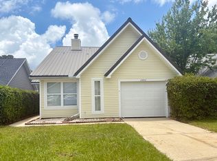 2806 Old Carriage Ln, Fort Walton Beach, FL 32547