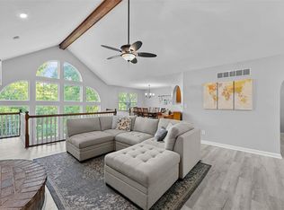 610 S Carolina Ct, Saint Charles, MO 63303