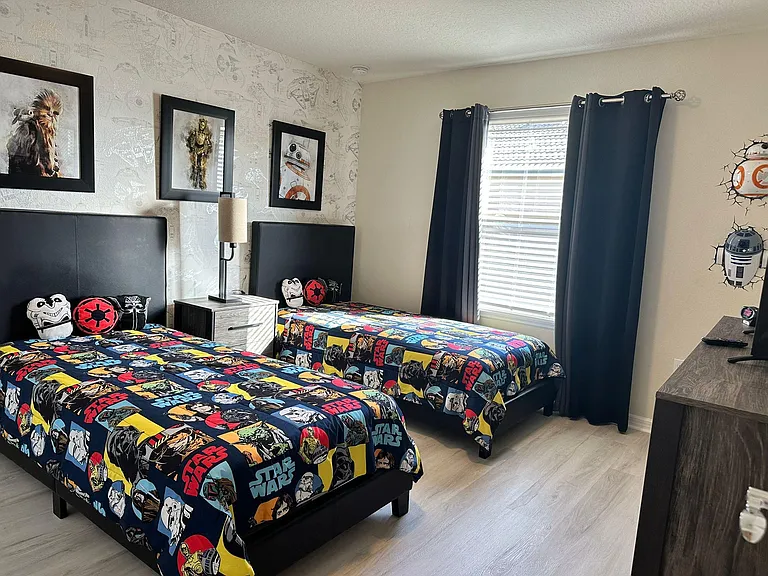 1501 Mumbai Way — Photo 35