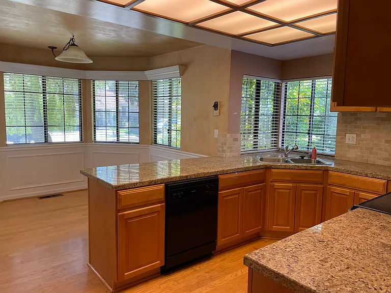 4163 Garatti Ct — Photo 4