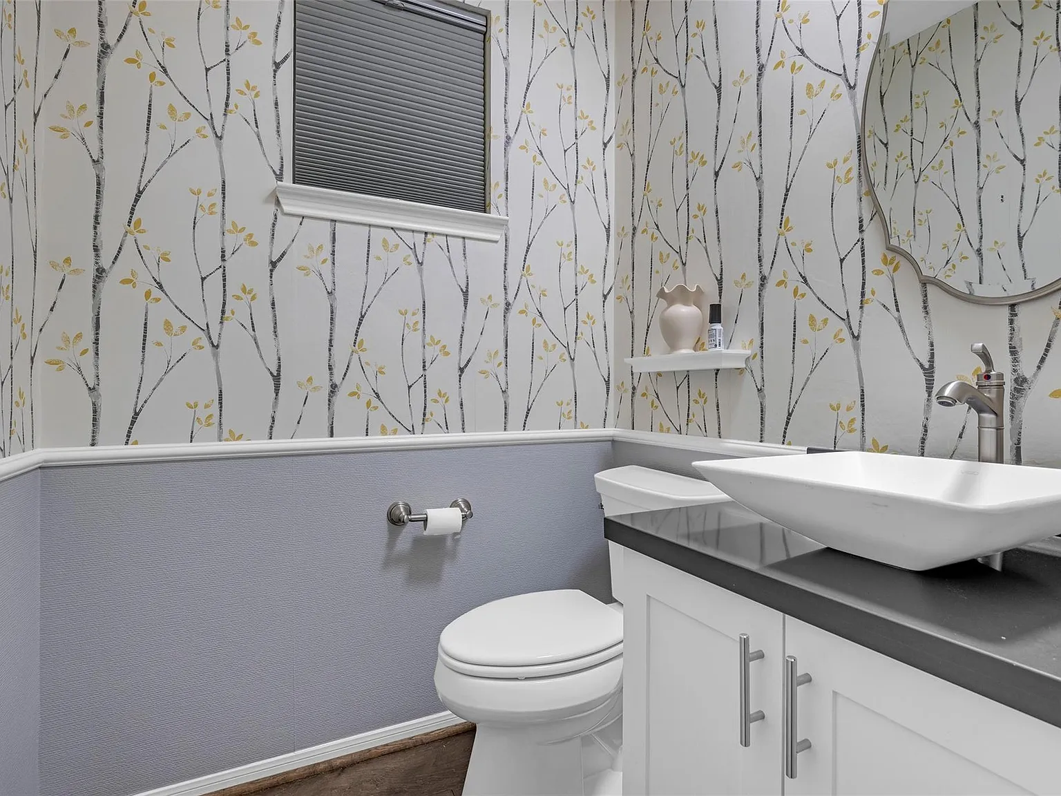 2 bed, 2.5 bath, 1571 sqft, $2,000 — Photo 3