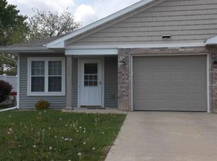 413 Lueders Rd, Sauk City, WI 53583