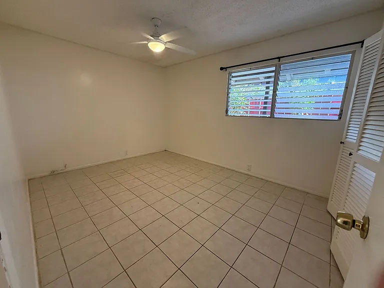 949 Wainiha St — Photo 13