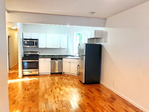 2nd image of 293 Grand Ave APT 3R