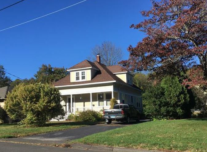 2nd image of 25 Edgewood Ave