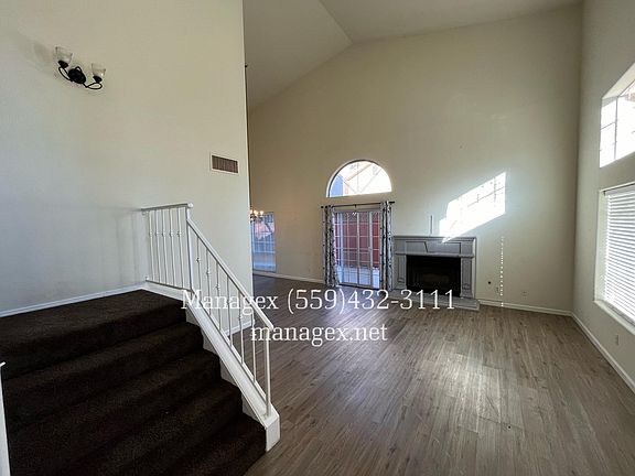 2nd image of 358 E Deer Creek Ln