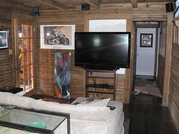 3rd image of 16321 Chinook Dr