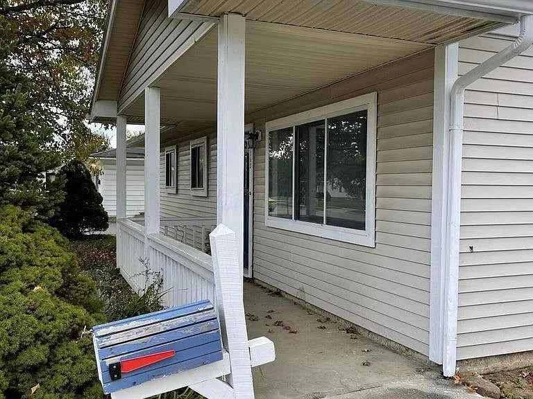 7362 Sabre Ave — Photo 2