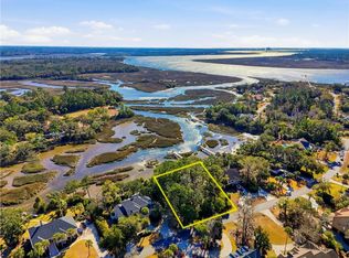 186 Harbor Pointe Dr, Brunswick, GA 31523