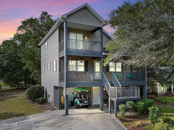 707 E Yacht Drive, Oak Island, NC 28465