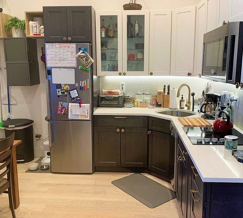1st image of 253 Jefferson Ave #4F