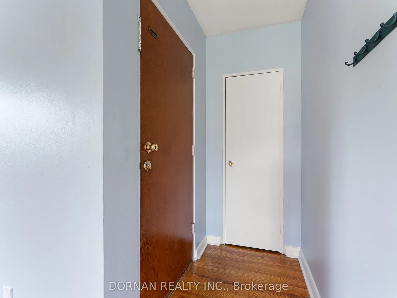 2 bed, $1,900 — Photo 4