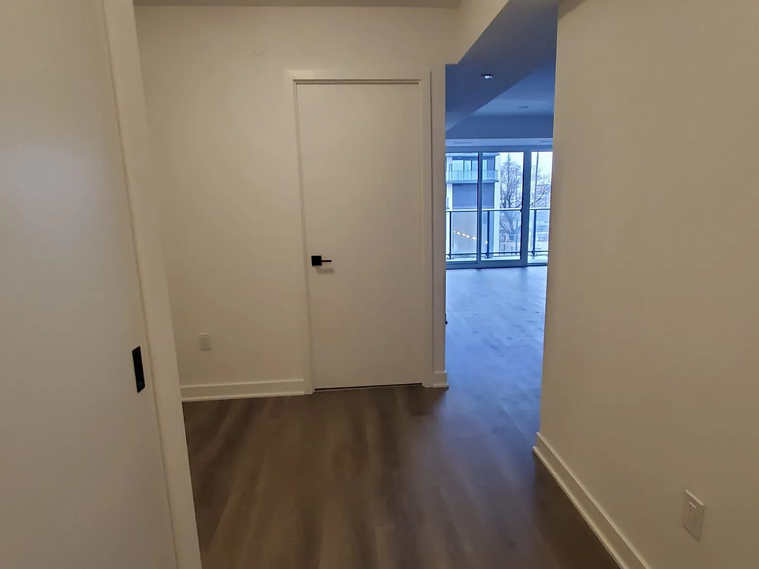 2 bed, $2,350 — Photo 1