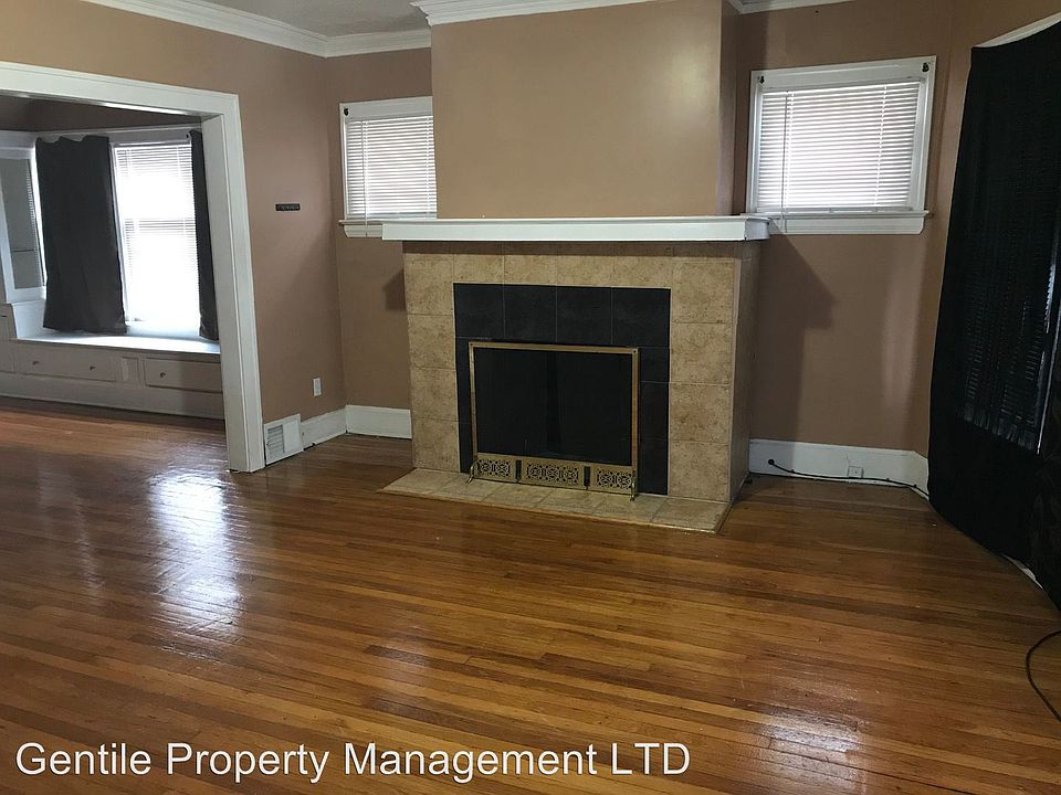 1st image of 11509 Whitmore Ave #2