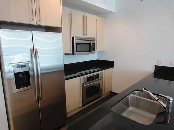 4th image of 1111 SW 1st Ave APT 1621