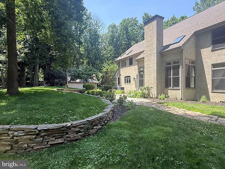 1714 Hickory Hill Rd — Photo 46