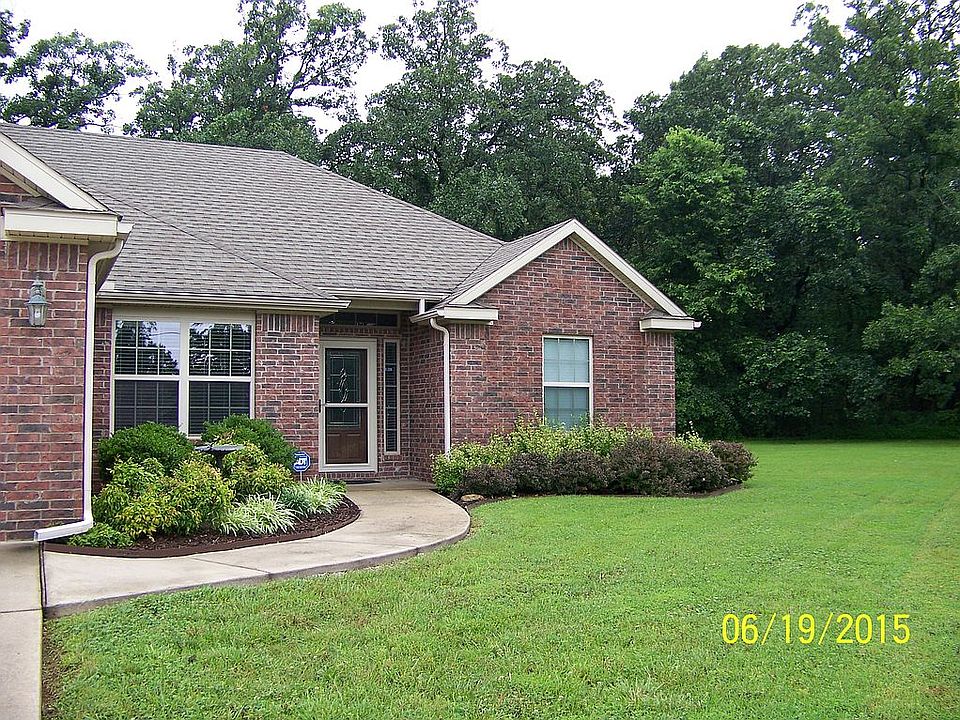 2nd image of 25 Sherman Dr
