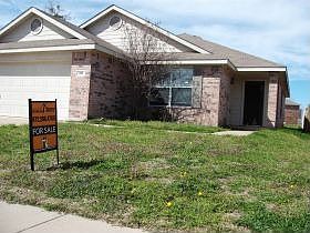 1st image of 908 Vicksburg Dr