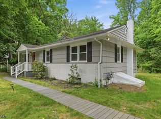 200 Conklintown Rd, Ringwood, NJ 07456
