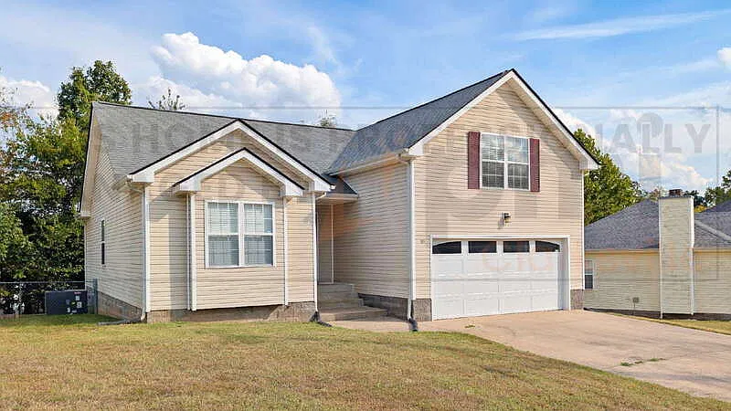 3 bed, 2.0 bath, 1652 sqft, $1,700 — Photo 2