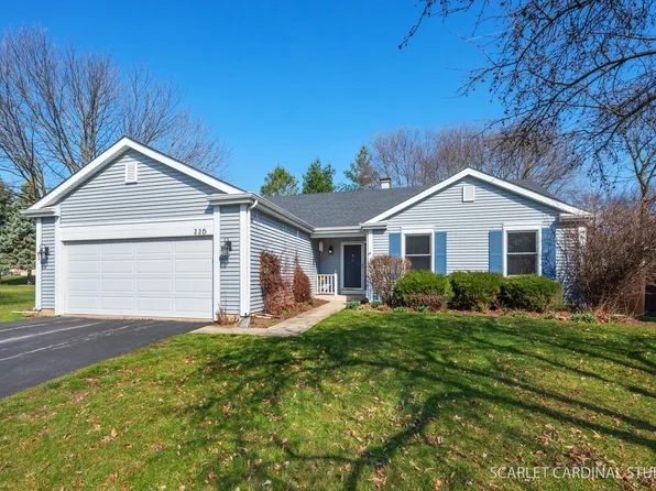 226 Mistwood Ln, North Aurora, IL 60542