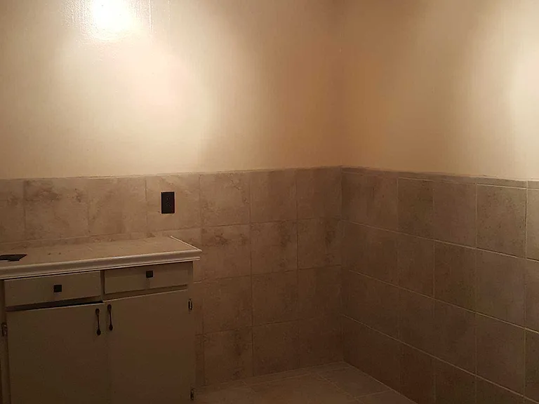 1060 Cooper Rd — Photo 9