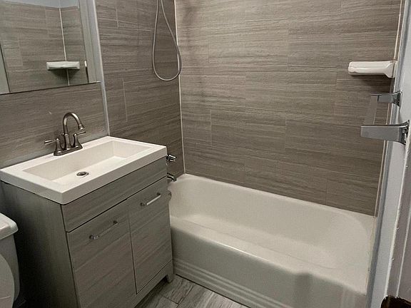5th image of 180 Talbott St APT 107