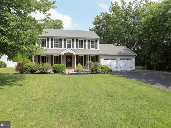 1769 Guinea Ln, Warrington, PA 18976