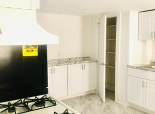 60 E McFarlan St, Dover, NJ 07801