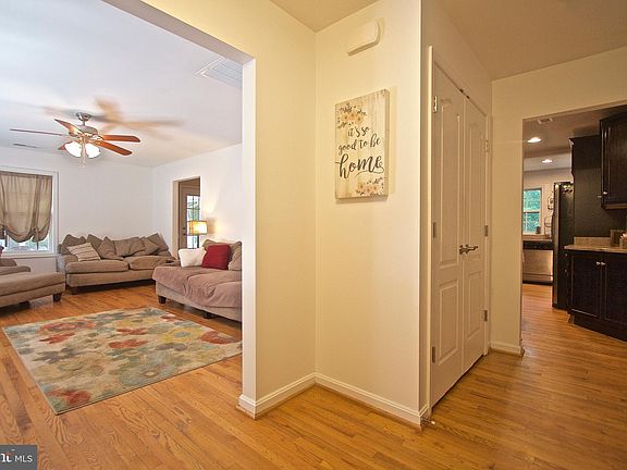 4th image of 2789 Moran Dr