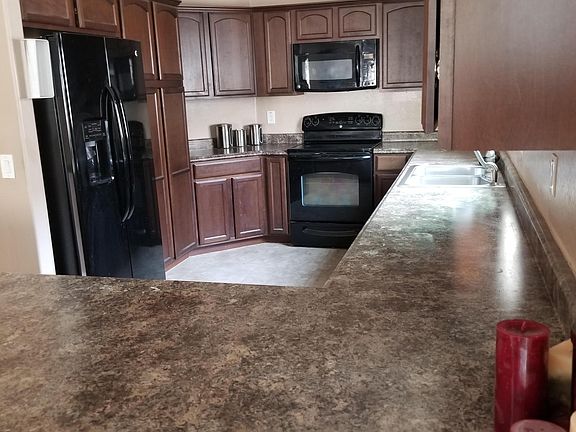 2nd image of 40412 W Sanders Way