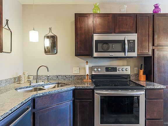 5th image of 1509 W Indian Point Way