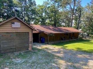 786 Walnut Lake Rd, Walnut, MS 38683