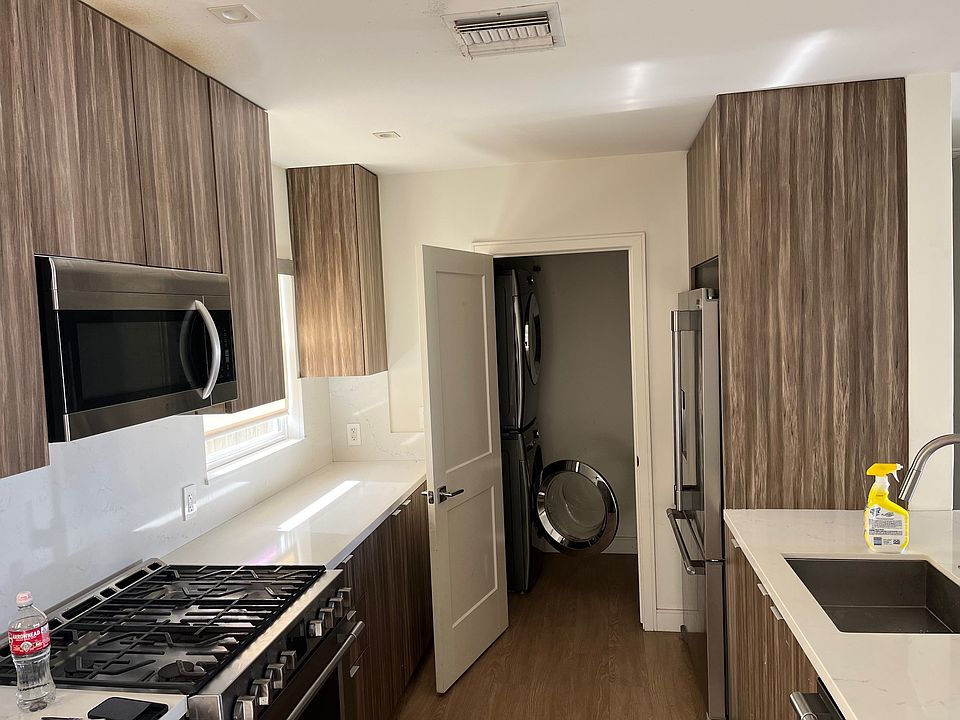 2nd image of 25088 Fourl Rd