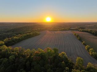 5666 Farmers Ridge Rd, Highland, WI 53543