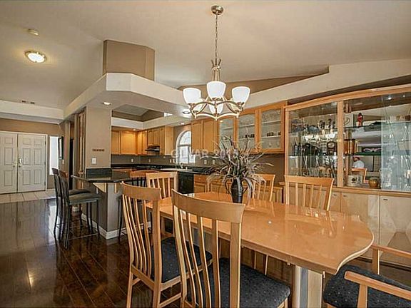 5th image of 9690 Driftwood Island Ct