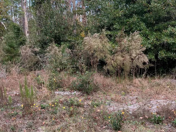 230 Redwood Rd #537, Southport, NC 28461