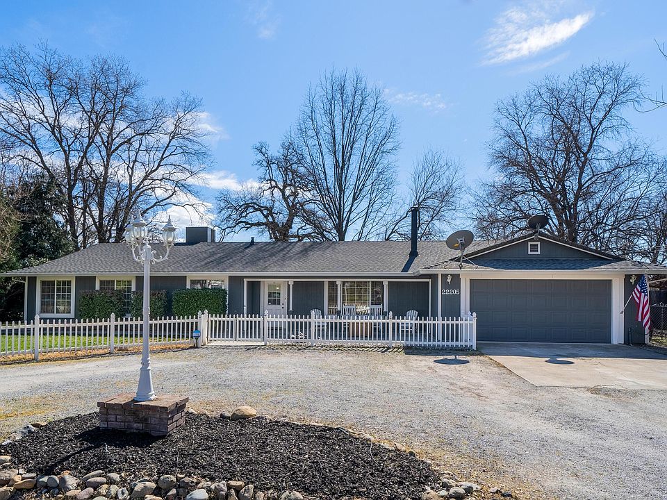 1st image of 22205 Redbud Ln