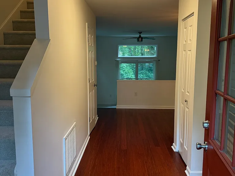 120 Mallard Ct — Photo 5